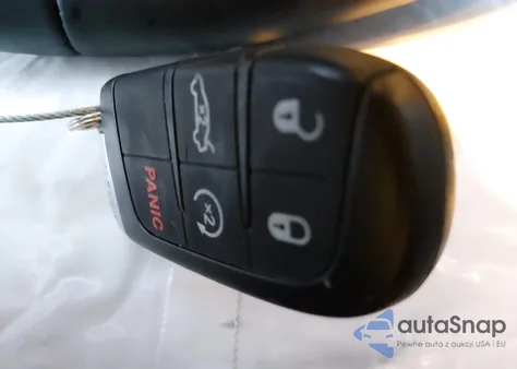 2013 Chrysler 300 Motown z USA, uszkodzony, nr VIN 2C3CCAAG2DH709850